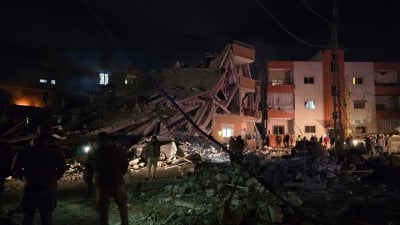 مجزرة إسرائيلية في بعلبك… مبنى سكني مأهول يتحول إلى ركام (فيديو)