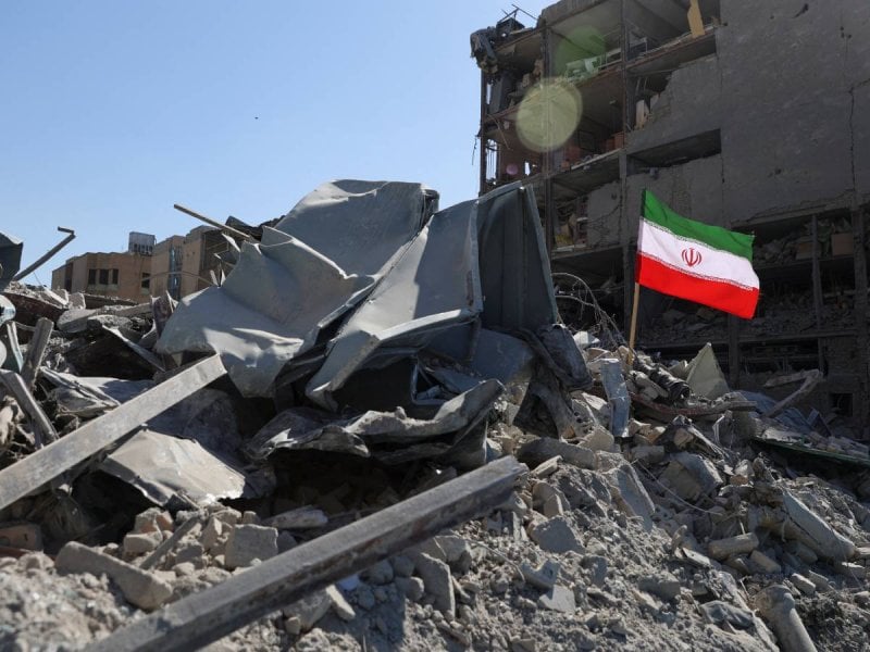 مهلة 24 ساعة… تحذير إسرائيلي لممثلي النظام الإيراني في لبنان! (فيديو)