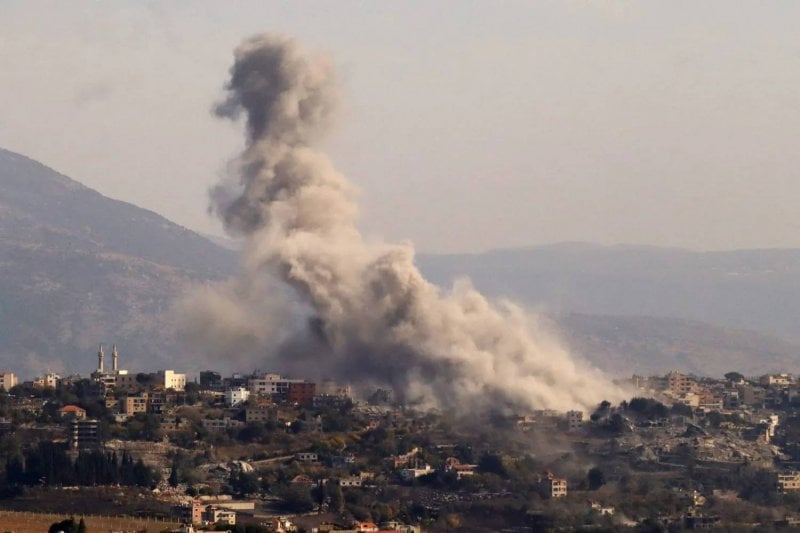 الغارات تتواصل… إصابات في معركة وقصف إسرائيلي على الخيام