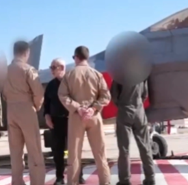 نتنياهو ينشر مشاهد من قاعدة لسلاح الجو خلال عملية 