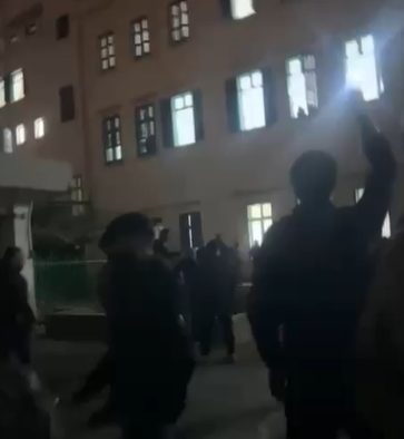 إشكال داخل مدرسة في زقاق البلاط... والجيش يتدخل (فيديو)