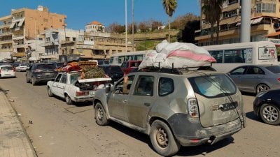 إنذارات الإخلاء تربك الطرق... زحمة خانقة وإجراءات مرورية عاجلة