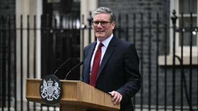 تسريب يهز الحكومة البريطانية… خلافات حول ضرب إيران