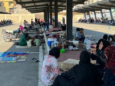 مراكز الإيواء تمتلئ… الحكومة توسع خطط الاستجابة للنازحين