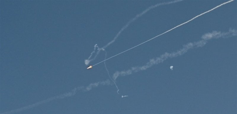 دبي توضح وضع مطارها الدولي بعد سقوط شظية