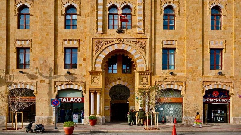 بلدية بيروت تتحرك... اجراءات استثنائية على الطرقات ماذا يحصل!
