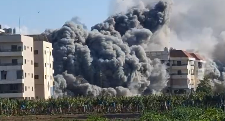 بعد الإنذارات… غارات إسرائيلية جديدة في محيط صور (فيديو)