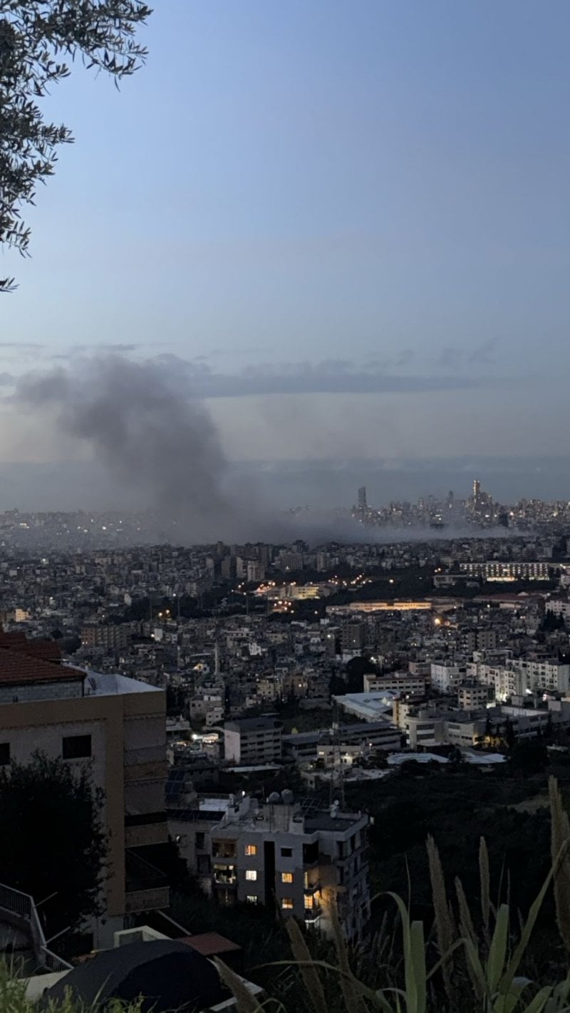 غارة تهزّ حيّ الجاموس... مشاهد توثّق لحظة الاستهداف (فيديو)