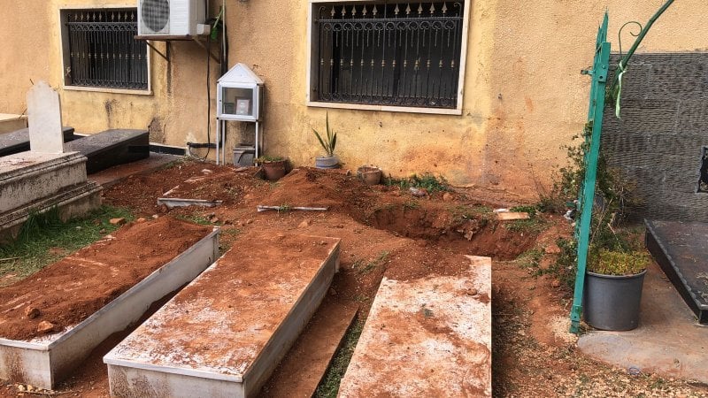 لغز مقبرة آل شكر في البقاع… مشاهد مصوّرة تكشف ما خلّفته عملية الإنزال! (فيديو وصور)