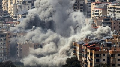 بريطانيا تدعو لوقف التصعيد في لبنان… وتحذر من أزمة إنسانية