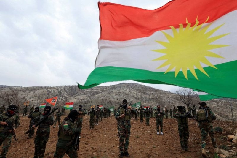 حكمة القيادات الكردية: لماذا رفض الأكراد الانجرار إلى فخ الحرب على إيران؟
