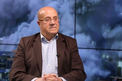 إيران تتهاوى ونتنياهو سيواجه مصيره.. جنرال بارز يعلنها: اللعبة انتهت وعزّ لم نعرفه من قبل سيهز لبنان
