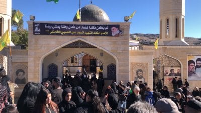 تزامنًا مع تشييع شهداء… غارة إسرائيلية تستهدف البقاع (صور وفيديو)