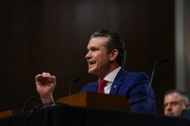 "ما يحدث الآن مجرد البداية"… وزير الحرب الأميركي يكشف حجم الحرب على إيران