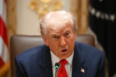 مضيق هرمز في دائرة التوتر… ترامب يحذّر إيران من عواقب 