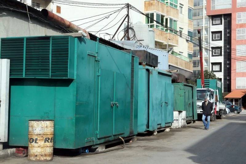 المازوت يشتعل وفواتير المولدات مهددة… ما صحة أن مخزون المحروقات متوفر لـ3 أشهر؟ 