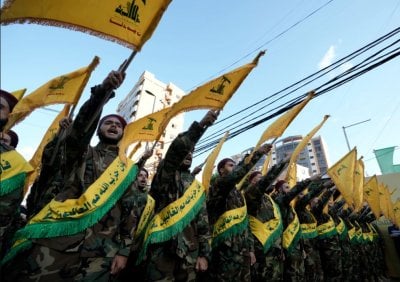 تقرير إسرائيلي: حزب الله يفتح باب التفاوض لإنهاء الحرب عبر بري
