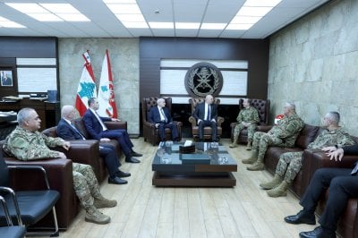 رسالة حازمة من عون… لن أسمح بالمساس بالجيش (صور)
