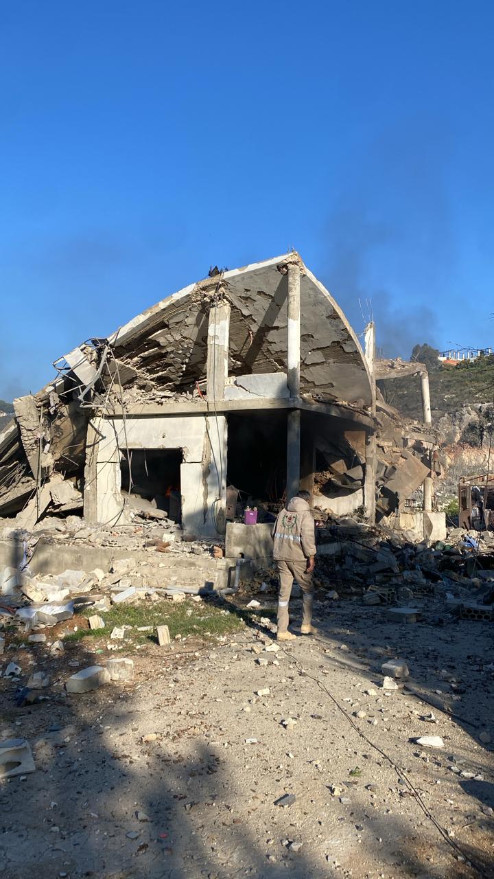 استهداف منزل في بريقع… والقصف يطال البلدة