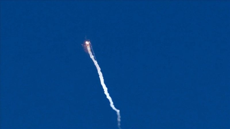 تصعيد دراماتيكي: صواريخ بعيدة المدى من البقاع تصل إلى قلب تل أبيب وغوش دان