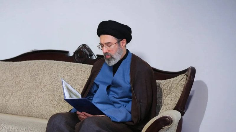 رسائل دولية بعد تعيين خامنئي… بوتين يهنّئ وبكين تحذّر