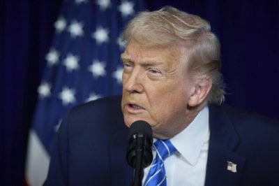 مستشار خامنئي يهاجم ترامب: الرئيس الأكثر فساداً وغباءً!