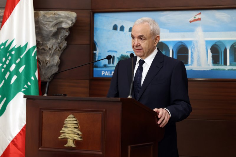 "العمود الفقري المتبقي هو الجيش"... الياس المر يتحدث عن تهديد لقاء اللبنانيين في وطنهم!
