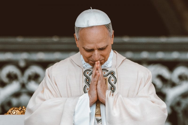 "أنا قريب من الشعب اللبناني"... البابا لاوون ينعى الأب بيار الراعي! (فيديو)