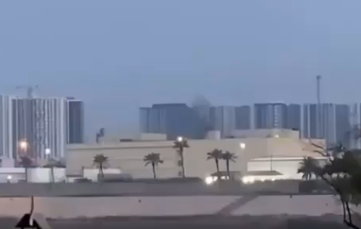 تصعيد جديد… استهدافٌ يطال السفارة الأميركية  في العراق (فيديو)