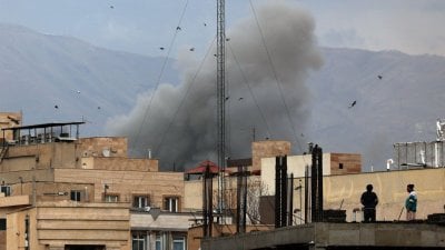 بنك أهداف جديد… الجيش الإسرائيلي يعلن تفاصيل ضرباته في إيران أمس