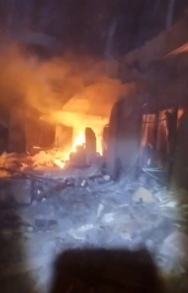 بالتوازي مع استهداف الضاحية… غارتان إسرائيليتان على النبطية الفوقا وعدشيت (فيديو)