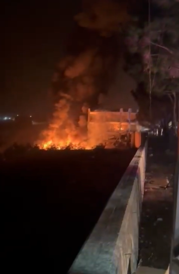 برج قلاويه تحت النار… شهداء في غارة استهدفت مركزاً للهيئة الصحية (فيديو وصور)