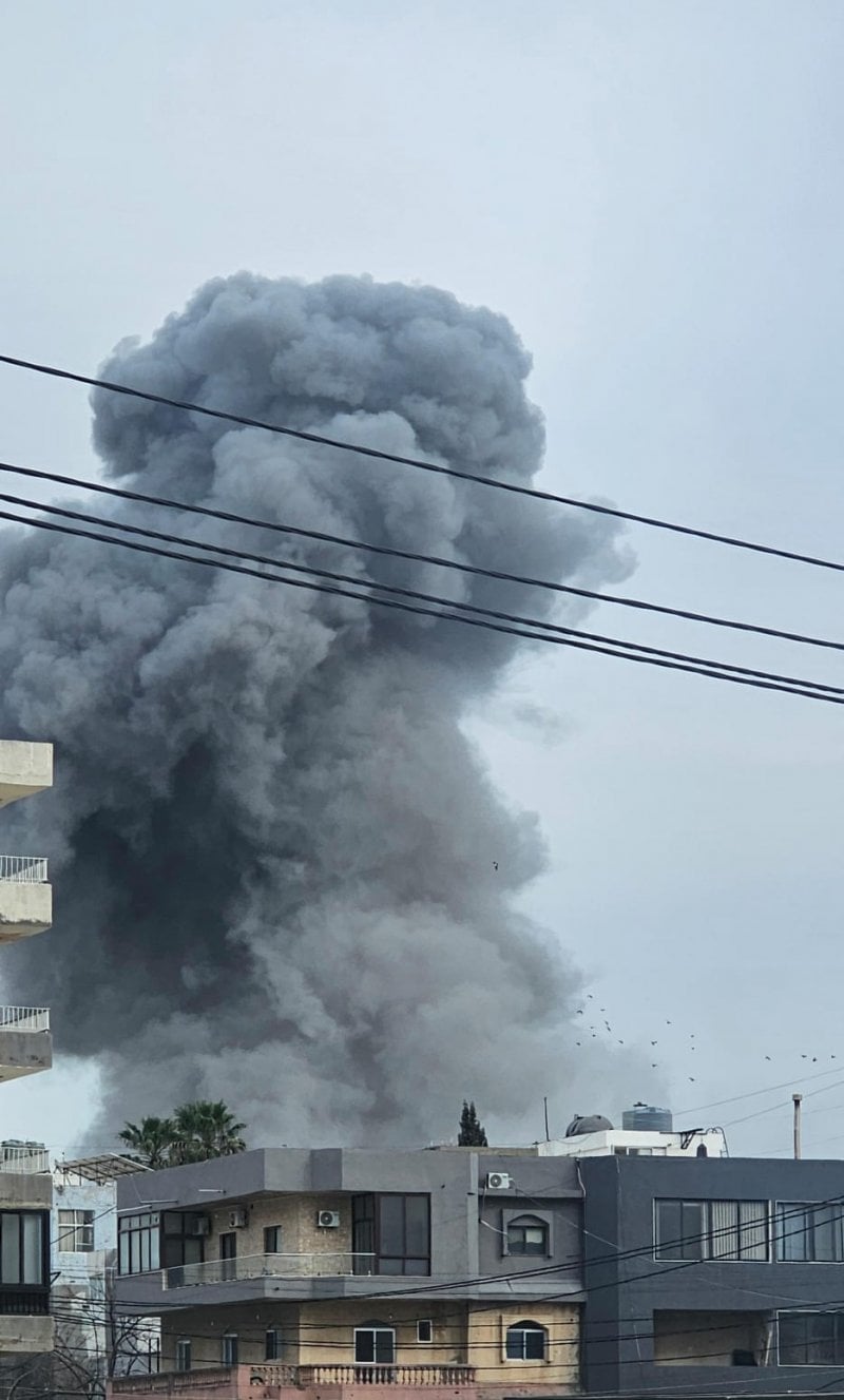 بعد الإنذار… غارة تضرب العباسية ومسيرة تستهدف دراجة في الصوانة (فيديو)