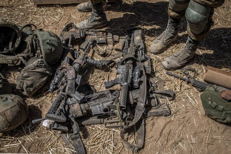 مؤشر مقلق للغاية... "معاريف": إسرائيل تحشد وحدات النخبة على الجبهة اللبنانية
