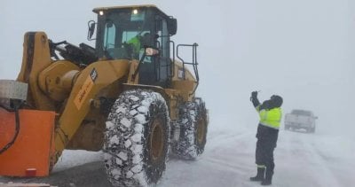 أمر ممنوع على أهالي دير الأحمر

