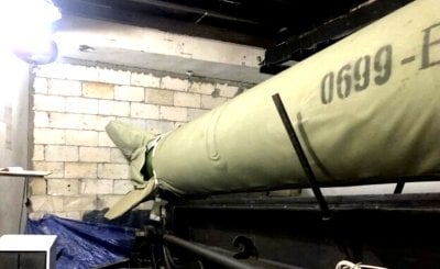 ثقيلة ودقيقة: هكذا أخفى حزب الله عشرات الصواريخ في لبنان
