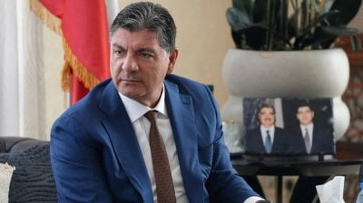 بهاء الحريري يوجّه رسالة قاسية إلى ماكرون… ماذا حققت مبادرتك للبنان؟