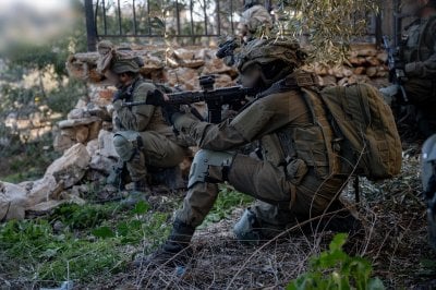 استعداداً لعملية برية في لبنان… إسرائيل تبحث تعبئة 450 ألف جندي احتياط