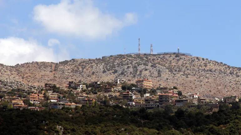  نائب يُطمئن أهالي العرقوب: الجيش باقٍ في مراكزه وإلى جانبكم