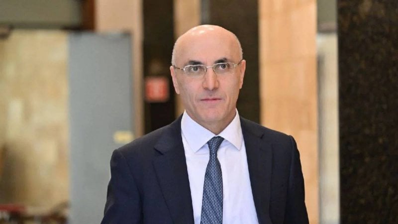 الجهوزية والإغاثة في الصدارة… الحجار يبحث مع محافظ الجنوب