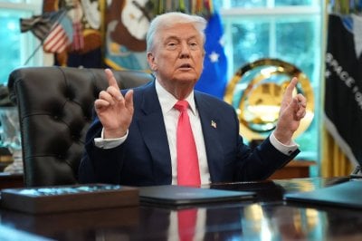 بين النووي و