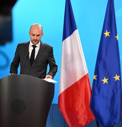 قبيل زيارته إلى بيروت… بارو يطرح وقف النار ونزع سلاح حزب الله