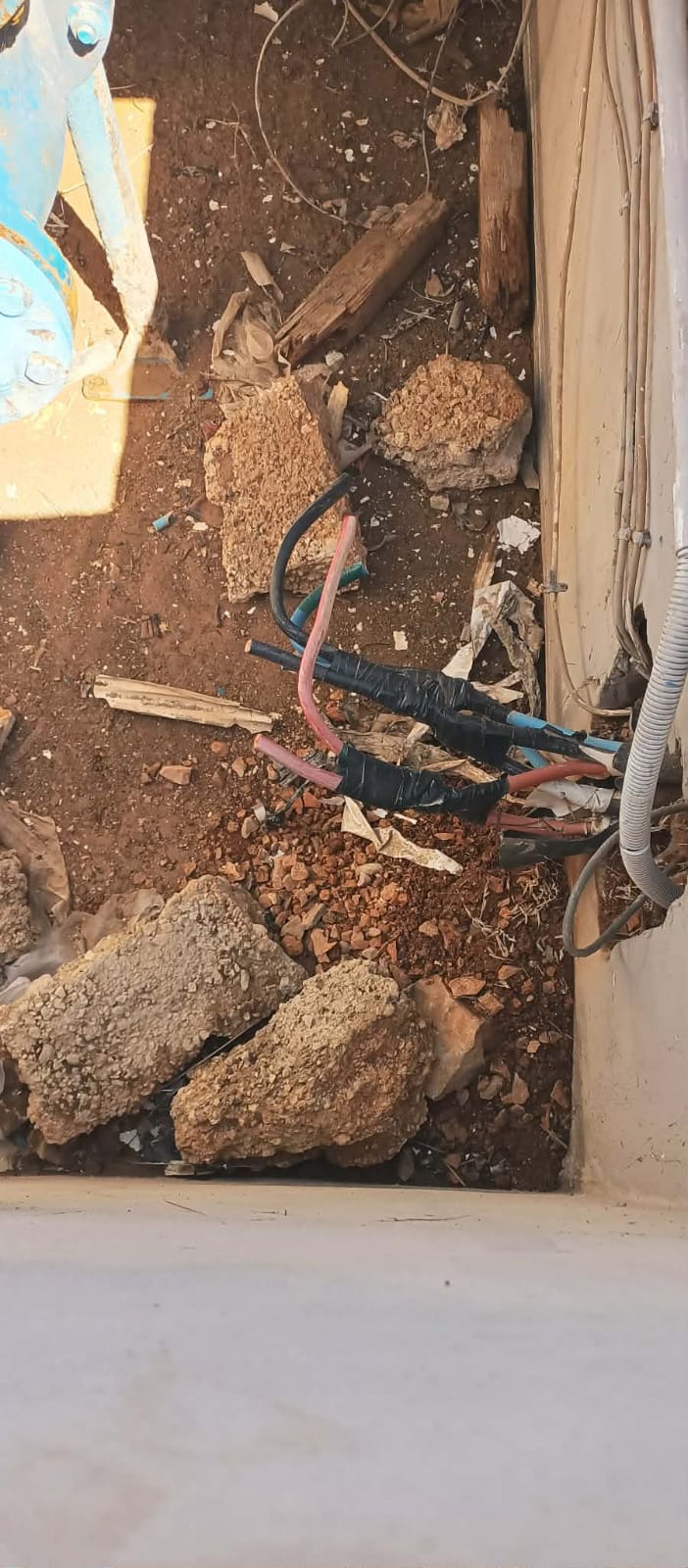 في ظل الانشغال بالحرب… سرقات ليلية تضرب بعلبك (صور)