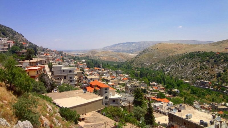 "بين الحرب النفسية والتصعيد الميداني… رسائل مجهولة تُنذر مشغرة وسحمر"