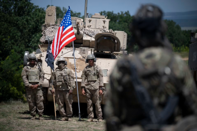 وحدة مارينز تغادر سان دييغو… هل تقترب الحرب البرية مع إيران؟