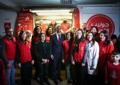 بارو بين النازحين في بيروت… دعم إنساني يرتفع إلى 17 مليون يورو (صور)