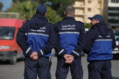 بلديات ترفع الراية البيضاء
