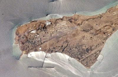 واشنطن تلوّح بخيار السيطرة على خرج الايرانية… جميع السيناريوهات مطروحة