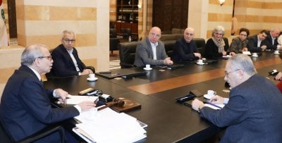 لقاء وزاري في السراي لمتابعة التطورات وخطة الإغاثة (صور)