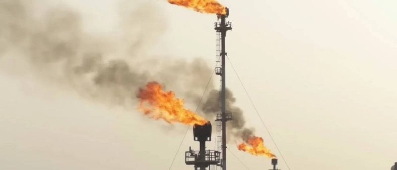 رهانات التهدئة تضغط على الأسواق… النفط يتراجع مع تصاعد آمال وقف إطلاق النار